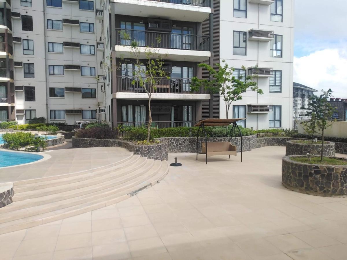 1Tagaytay Aparthotel Lipa City Exterior foto
